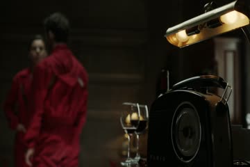 Money Heist 2017 S02 Se acabaron las máscaras Episode 1 in Hindi thumb