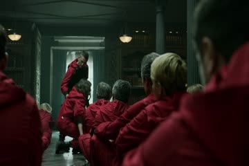 Money Heist 2020 S04 KO técnico Episode 6 in Hindi thumb